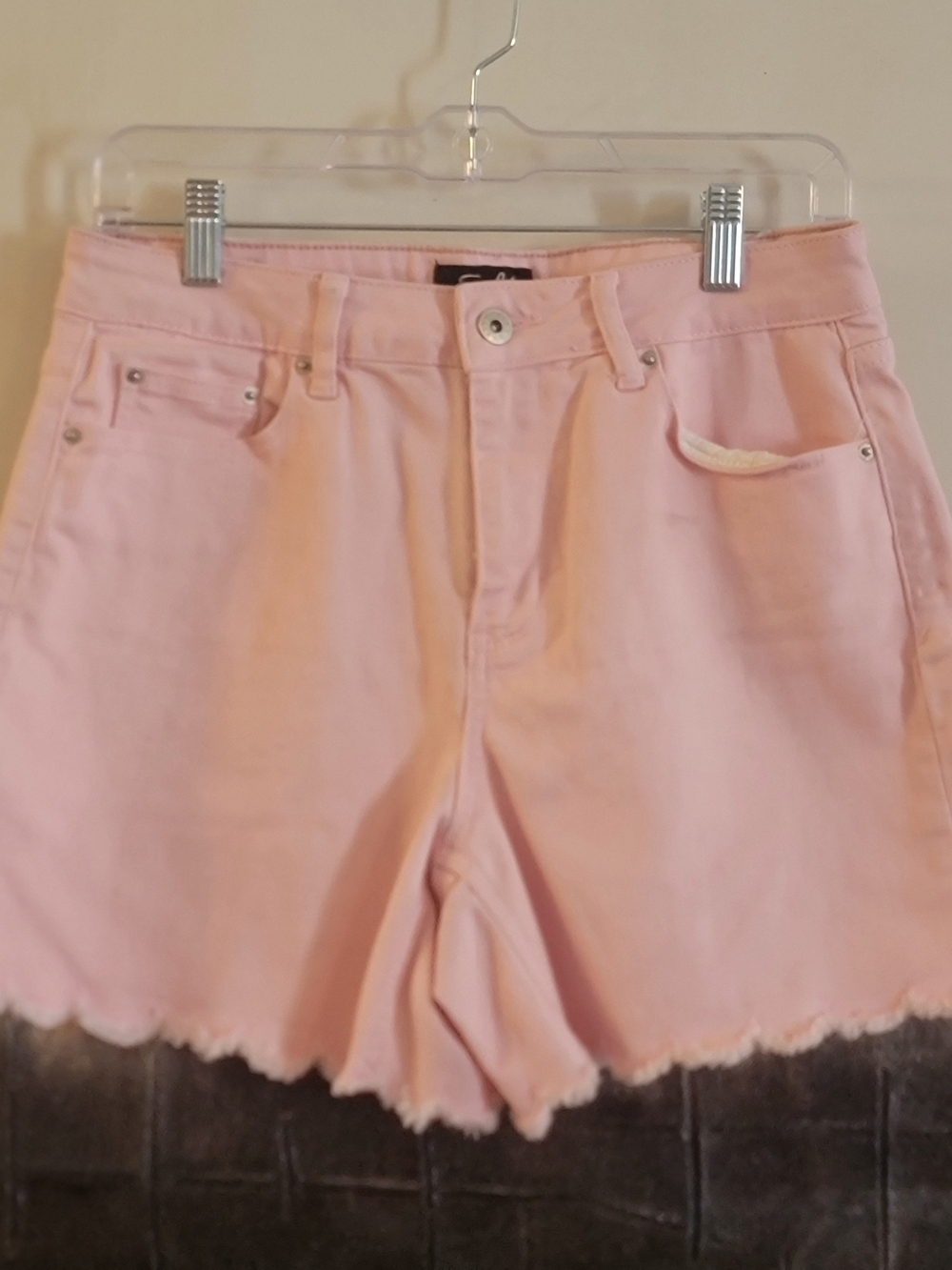Earl Jeans Soft Pink Scalloped Hem Denim Shorts